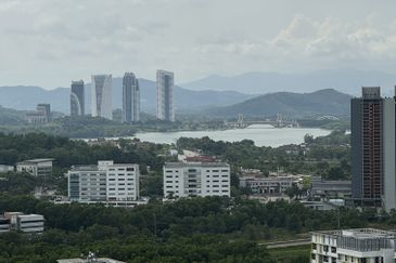 Cristal Serin Residence