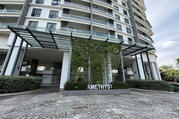 Cristal Serin Residence