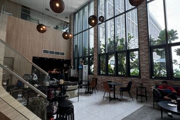 The Luxe by Infinitum