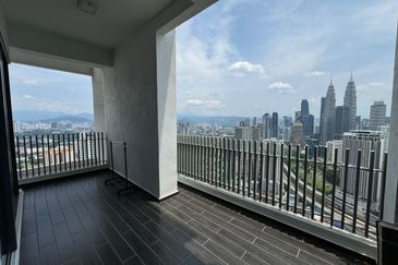 The Luxe by Infinitum