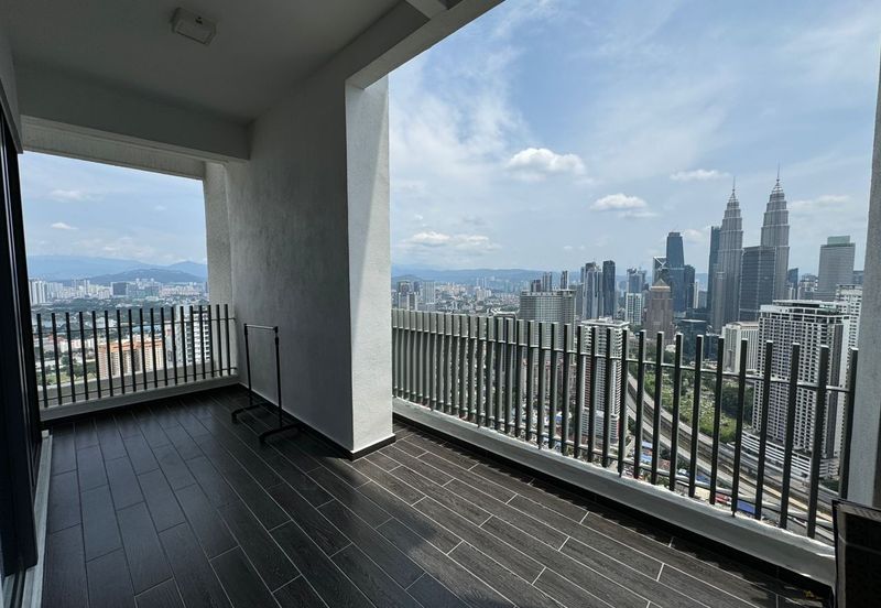 The Luxe by Infinitum