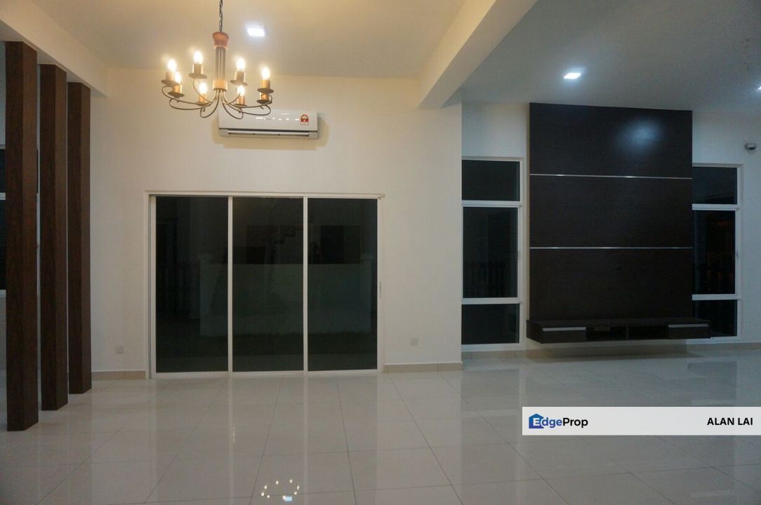 Below market & bank value Mydiva Home Perdana Lakeview east, Cyberjaya, Selangor, Cyberjaya