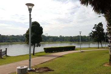 Perdana Lakeview East