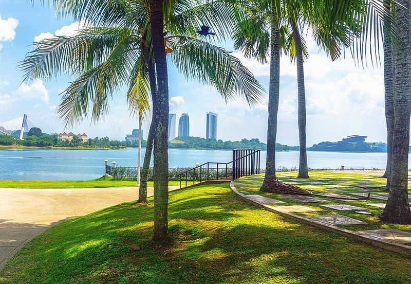 Perdana Lakeview East