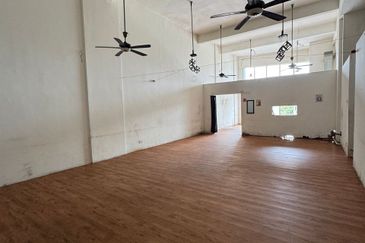 Best Rent ground shop Galleria CBD Perdana D'pulze Cyberjaya