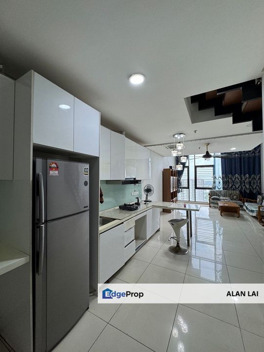 Best rent centrus SOHO Duplex next to dpulze, cybersquare Cyberjaya, Selangor, Cyberjaya