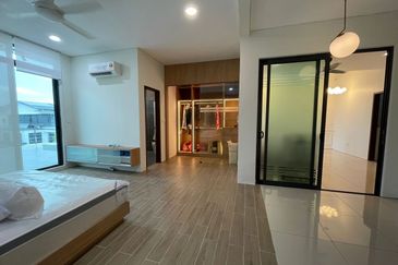 Opus Lake Vicinity @ Perdana Lakeview East