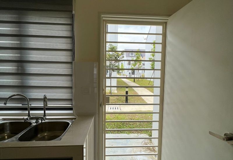 Monet Springtime @ Sunsuria City