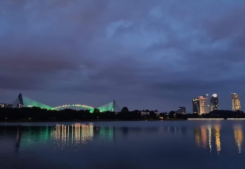 Perdana Lakeview East