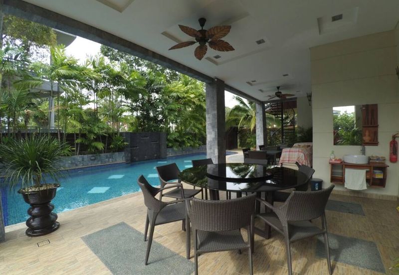 Perdana Lakeview East