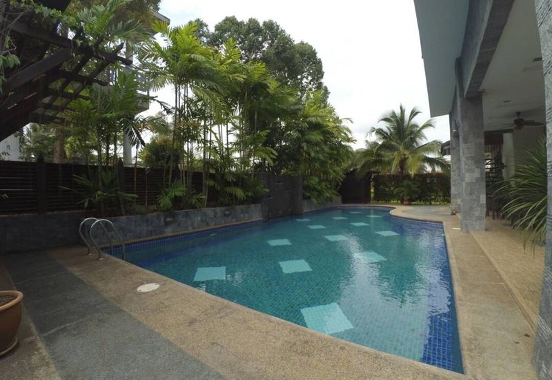 Perdana Lakeview East