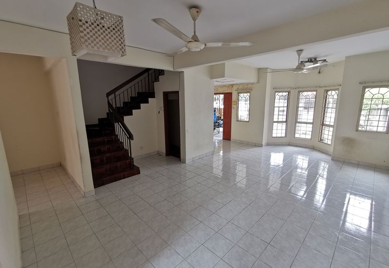 Taman Amanputra, Puchong South