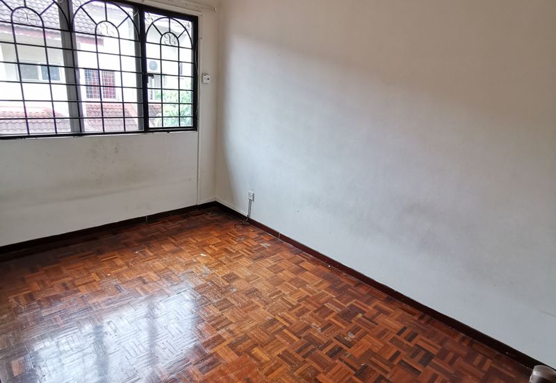 Taman Amanputra, Puchong South