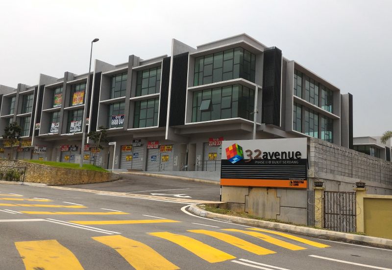 32 Avenue, Bukit Serdang