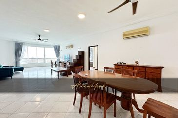 Gurney Beach Resort Condominium