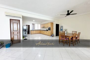 Gurney Beach Resort Condominium