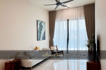 Queens Residences @ Queens Waterfront