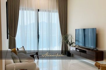 Queens Residences @ Queens Waterfront