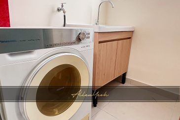 Queens Residences @ Queens Waterfront