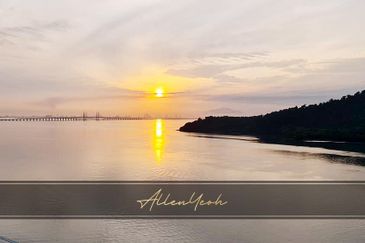 Queens Residences @ Queens Waterfront