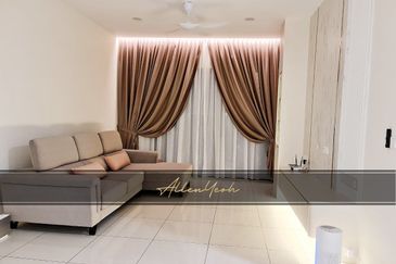 Queens Residences @ Queens Waterfront