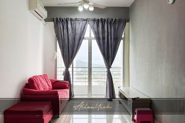 Boulevard Condominium