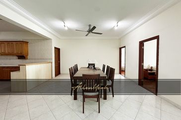 Gurney Beach Resort Condominium