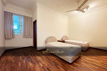 Gurney Beach Resort Condominium