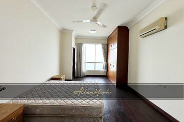 Gurney Beach Resort Condominium