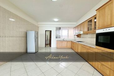 Gurney Beach Resort Condominium