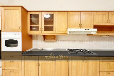 Gurney Beach Resort Condominium