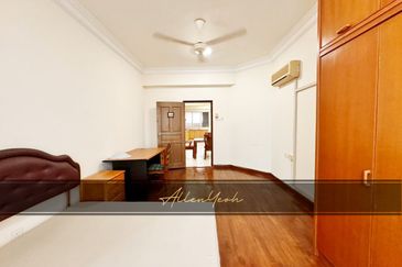 Gurney Beach Resort Condominium