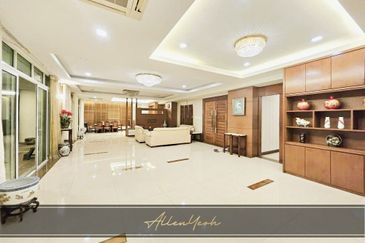 H Residence (One Ritz Residence)