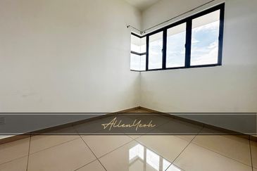 Tree Sparina @ Ideal Vision Park