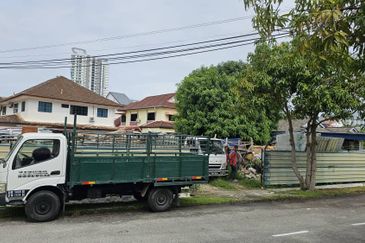 Lengkok Sungai Gelugor 3