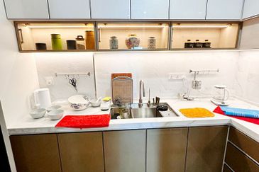 Queens Residences @ Queens Waterfront