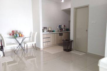 Suria Utama Townhouse