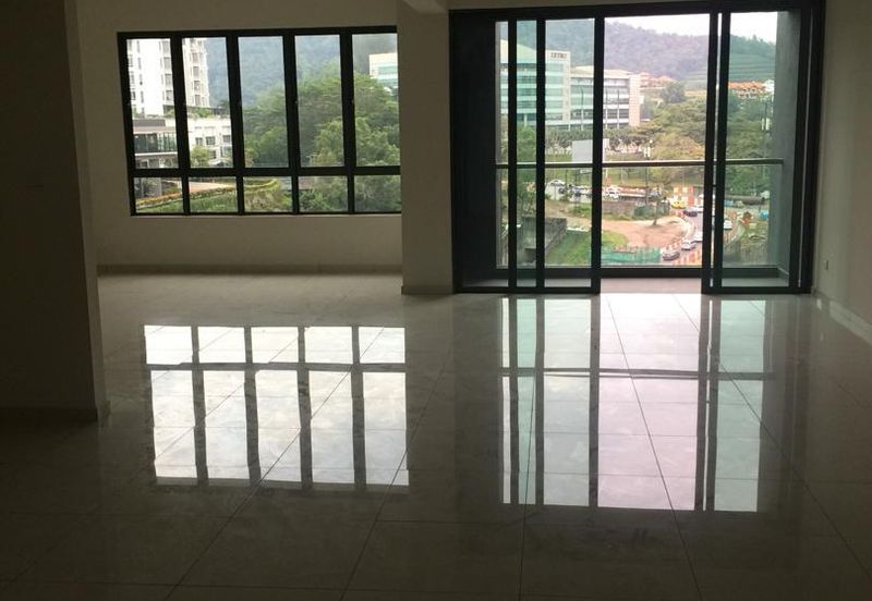 Impiana on the Waterfront