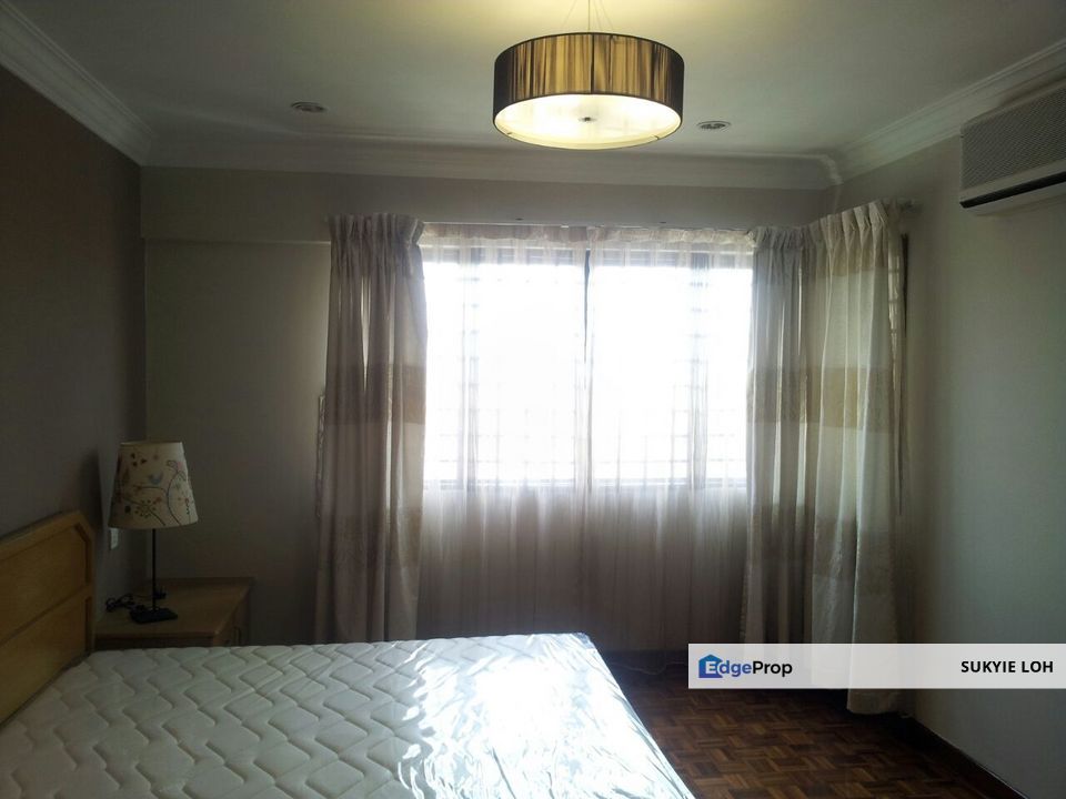 2 sty house at Taman Sri Aman, Batu 9 Cheras for sale, Selangor, Batu 9th Cheras