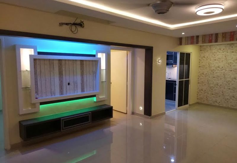 Impiana on the Waterfront