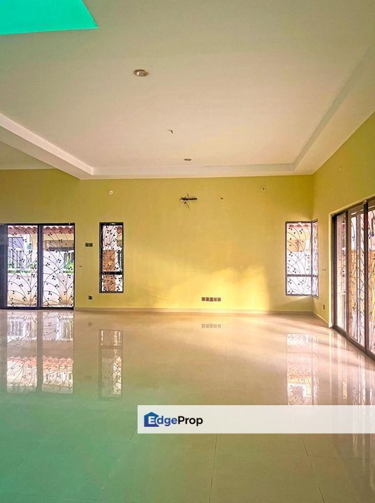 2 Storey Tropika Kemensah, Taman Melawati 3600 sq and free hold, Selangor, Taman Melawati