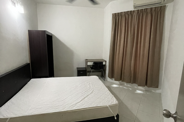 Galleria 2 @ Equine Park