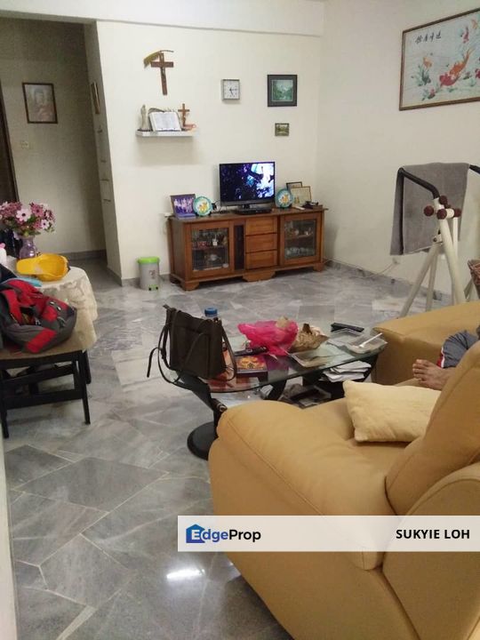 Double storey house at Taman Alam Jaya, Batu 9 Cheras, 22x75 freehold, Selangor, Batu 9th Cheras