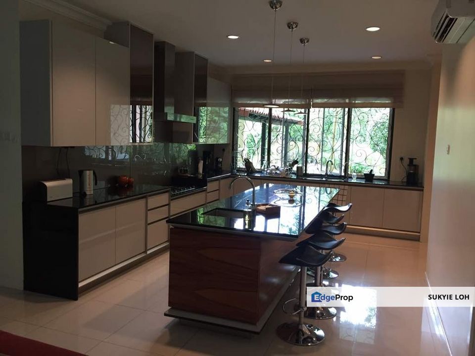 BUNGALOW HOUSE Taman Bukit Mewah, Kajang for sale, Selangor, Kajang