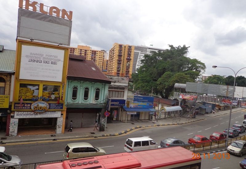 3 storey shop at Pudu for sale