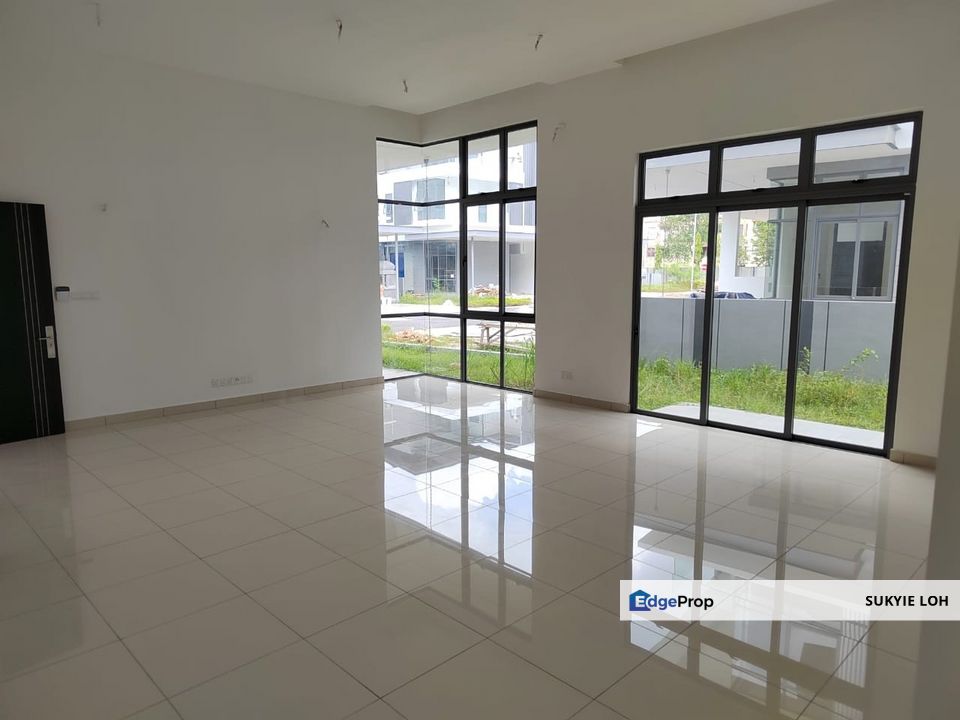 Broadleaf residences kota kemuning for sale, Selangor, Kota Kemuning