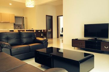 Spring & Summer Villa