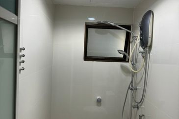 Royal Domain Sri Putramas II