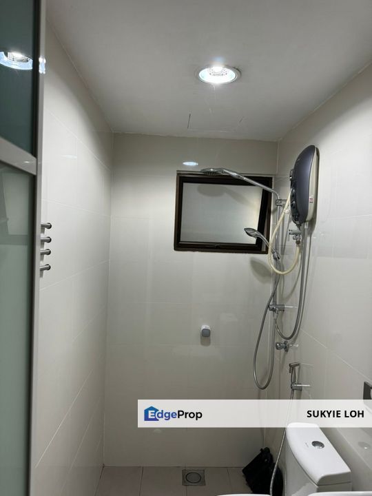 Royal Domain Sri Putramas 2 Dutamas for sale, CORNER unit 2 Carparks, FULLY RENOVATED, Kuala Lumpur, Dutamas