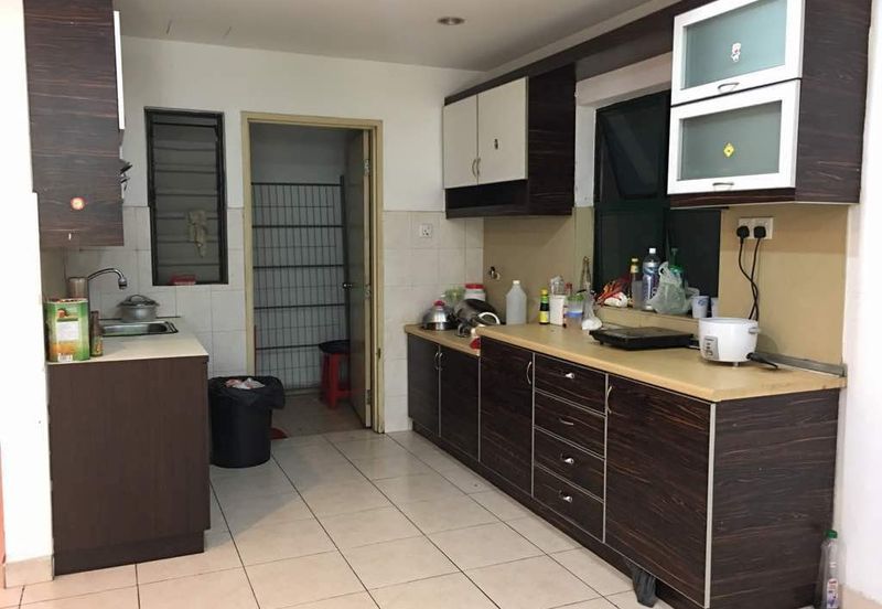 Pangsapuri Kristal (Crystal Tower), Taman Bukit Indah